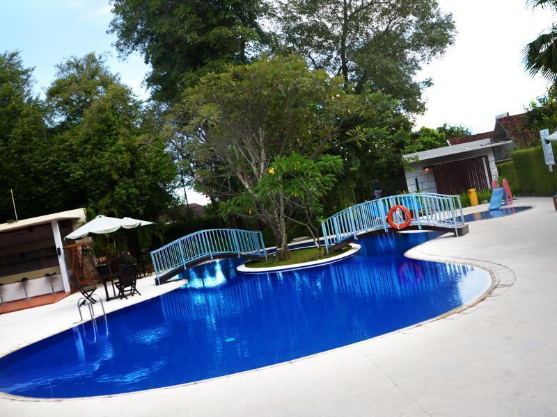 Oyo 743 Garden Guesthouse Maguwo Экстерьер фото