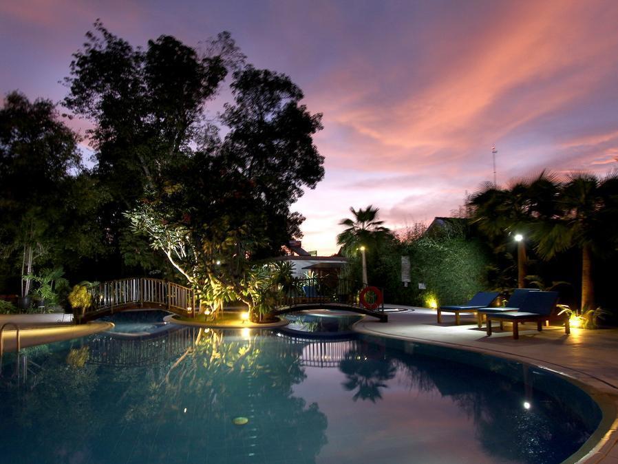 Oyo 743 Garden Guesthouse Maguwo Экстерьер фото