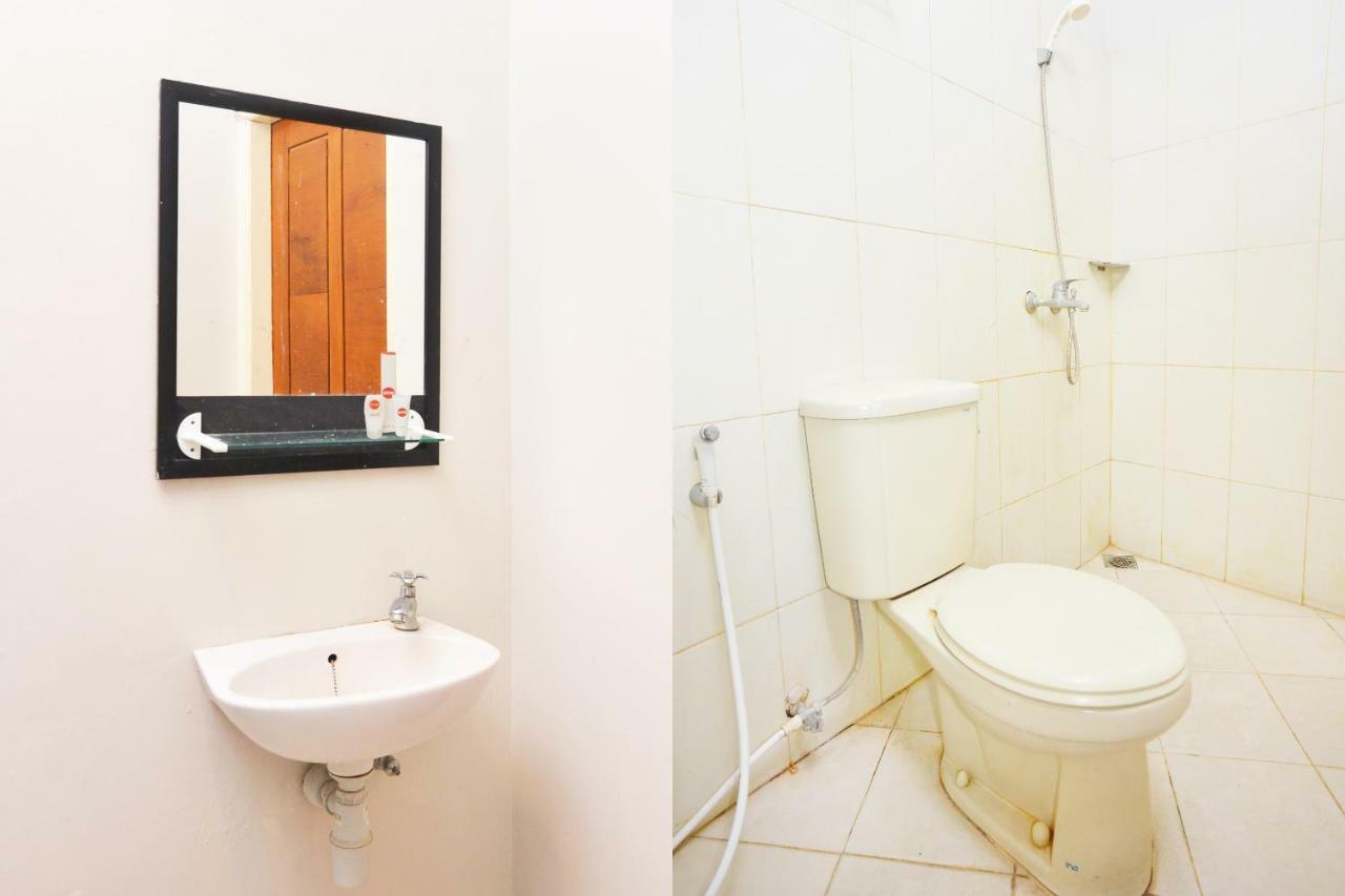 Oyo 743 Garden Guesthouse Maguwo Экстерьер фото
