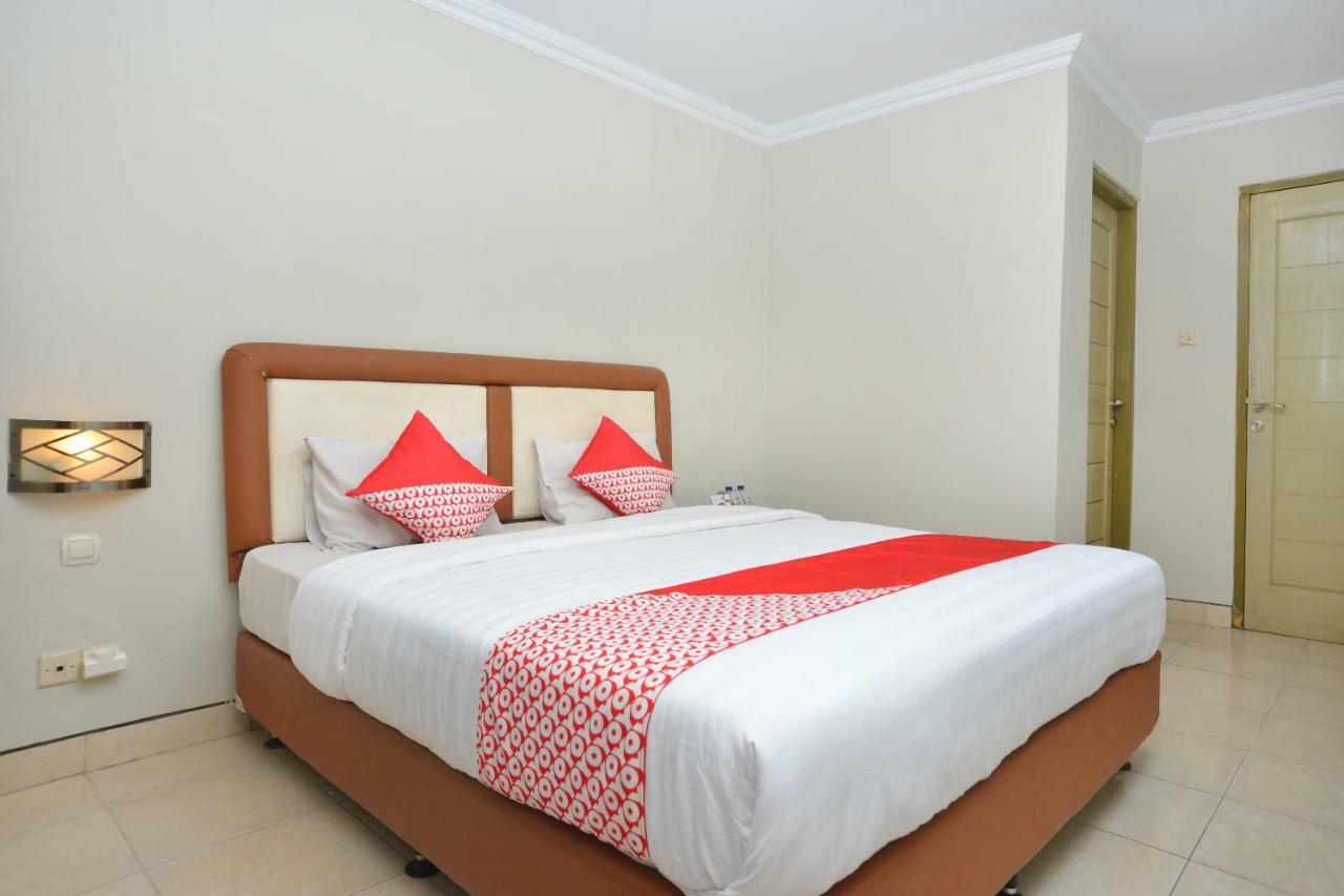 Oyo 743 Garden Guesthouse Maguwo Экстерьер фото